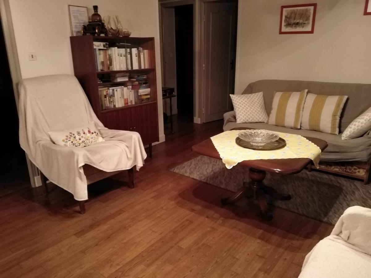 Maison Familiale Coteaux De La Vezere Voutezac Dış mekan fotoğraf